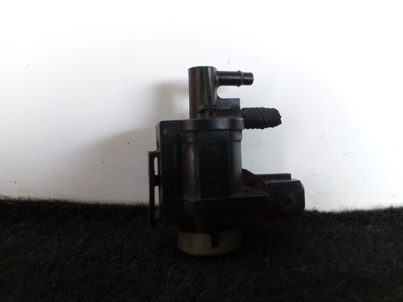 Recambio de valvula de vacio para volkswagen passat berlina (3b3) 1.9 tdi referencia OEM IAM 1J0906283A  