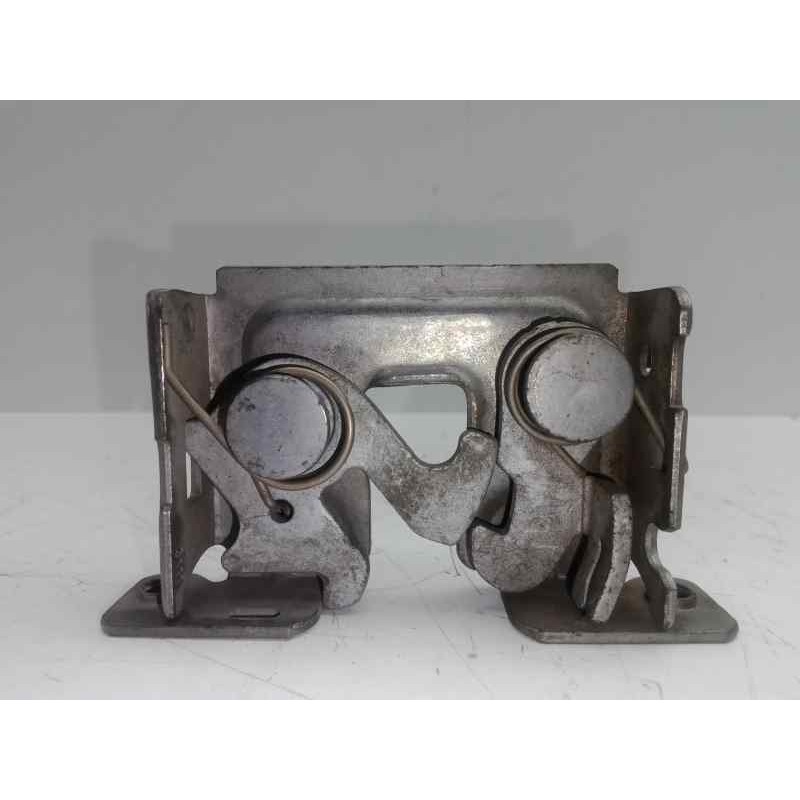 Recambio de cerradura capot para bmw serie 3 berlina (e90) 2.0 turbodiesel cat referencia OEM IAM 51237115229  