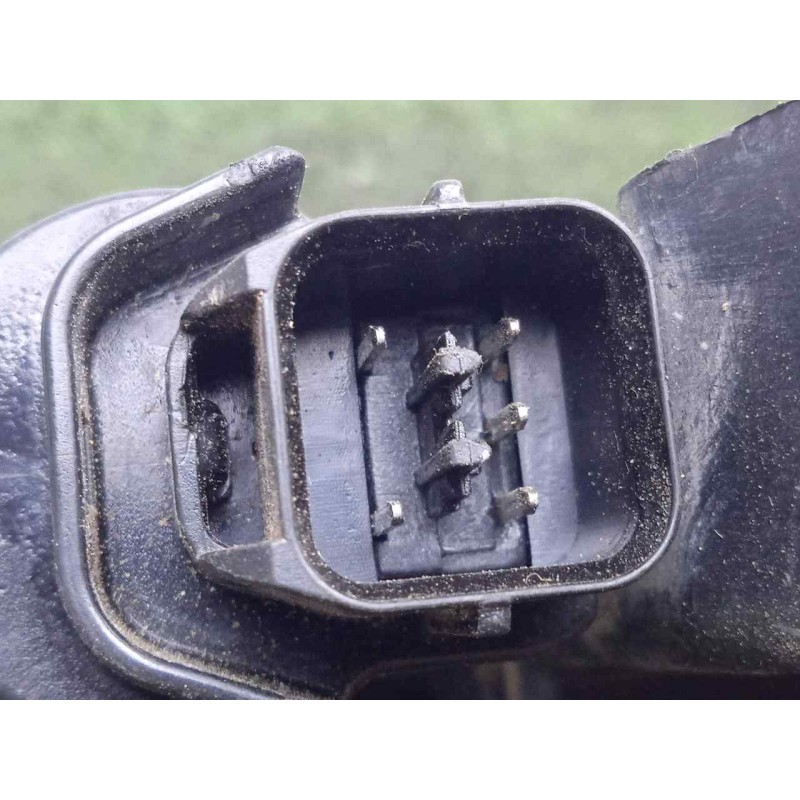 Recambio de cerradura puerta delantera derecha para ssangyong kyron 2.0 referencia OEM IAM 7122009005 5.P´INES 