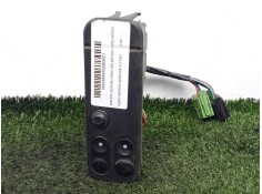 Recambio de mando elevalunas delantero izquierdo para ford sierra berlina 2.0 cat referencia OEM IAM  BOTONERA DOBLE 