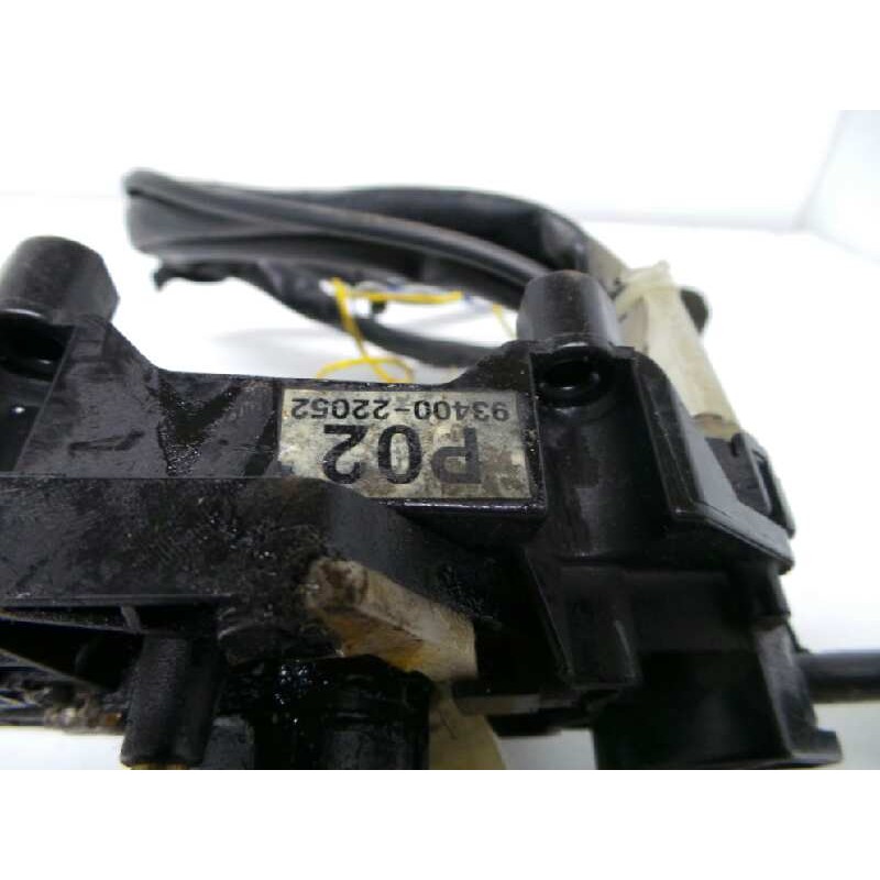 Recambio de mando intermitentes para hyundai accent (x3) referencia OEM IAM 9340022052-P02  