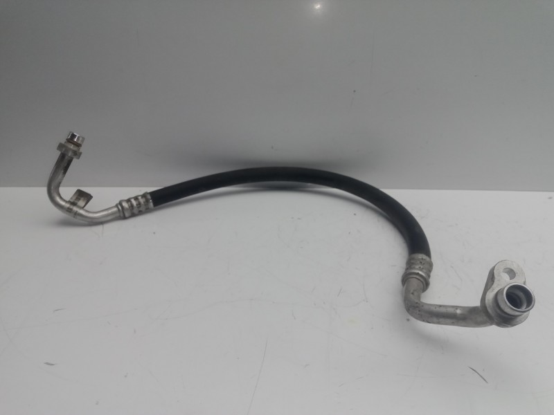 Recambio de tubos aire acondicionado para renault clio iv 1.2 16v referencia OEM IAM 924902179R  