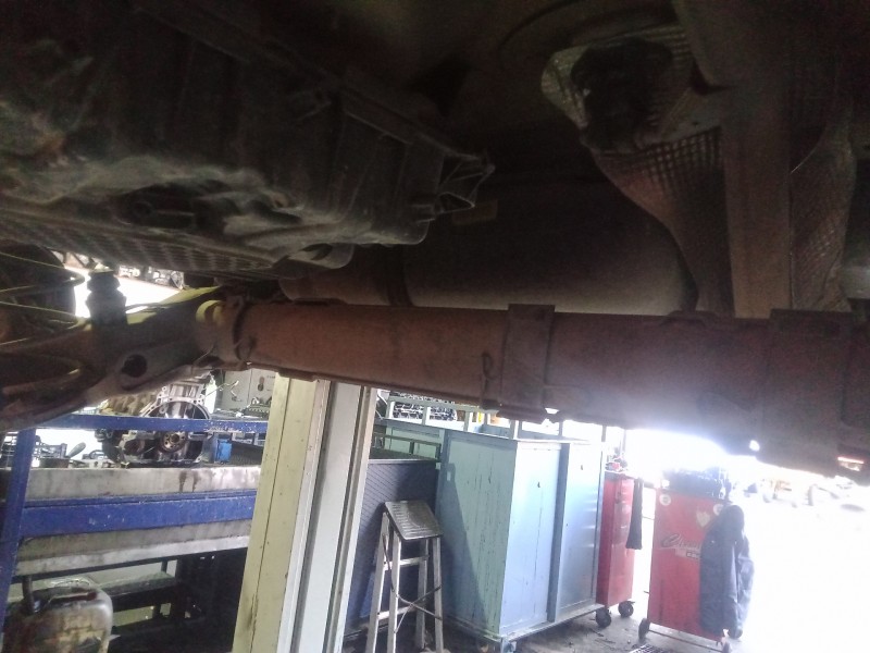 Recambio de puente trasero para citroën c-elysée 1.6 blue-hdi fap referencia OEM IAM   