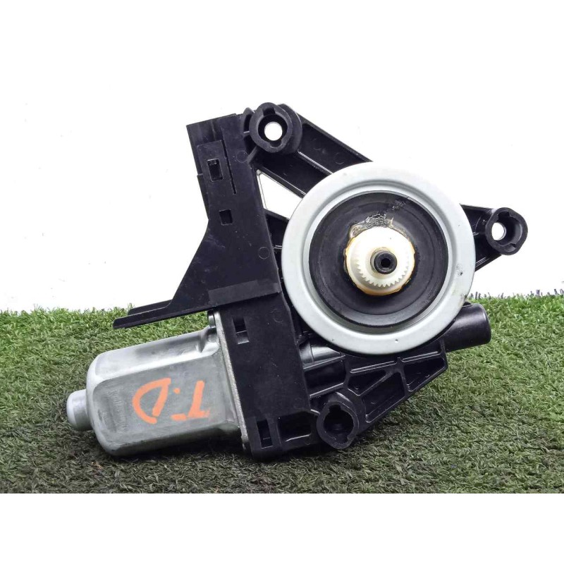 Recambio de motor elevalunas trasero derecho para volvo xc60 2.0 diesel cat referencia OEM IAM 966264102  