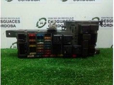 Recambio de caja reles / fusibles para volvo s60 berlina 2.4 diesel referencia OEM IAM 8637841-518717004  