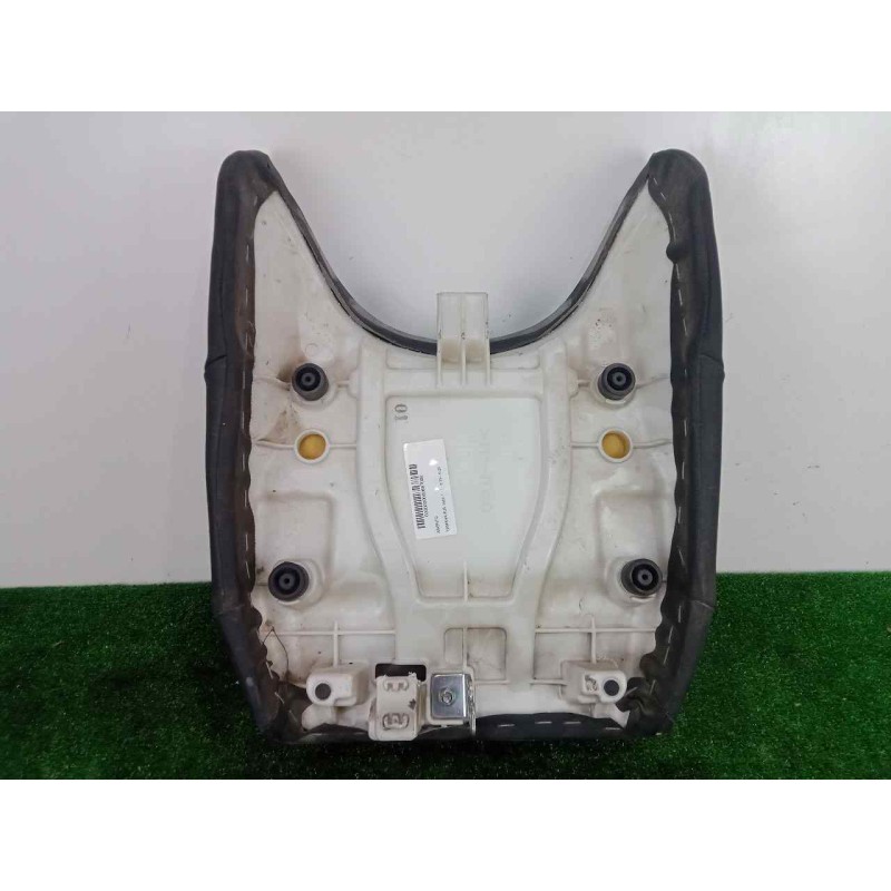 Recambio de asiento para yamaha fjr 1300 referencia OEM IAM 1MC247100100 16-20 DELANTERO