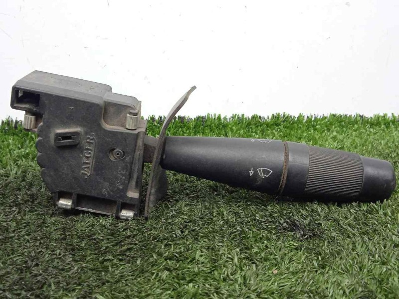 Recambio de mando limpia para peugeot 205 berlina referencia OEM IAM  REDONDO 5.PIN