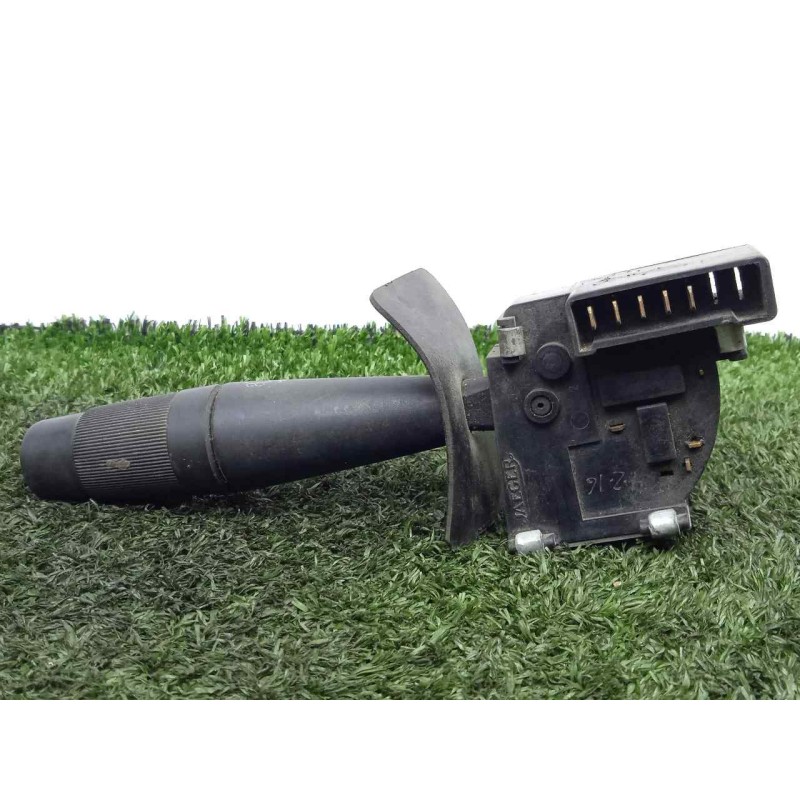 Recambio de mando limpia para peugeot 205 berlina referencia OEM IAM  REDONDO 5.PIN