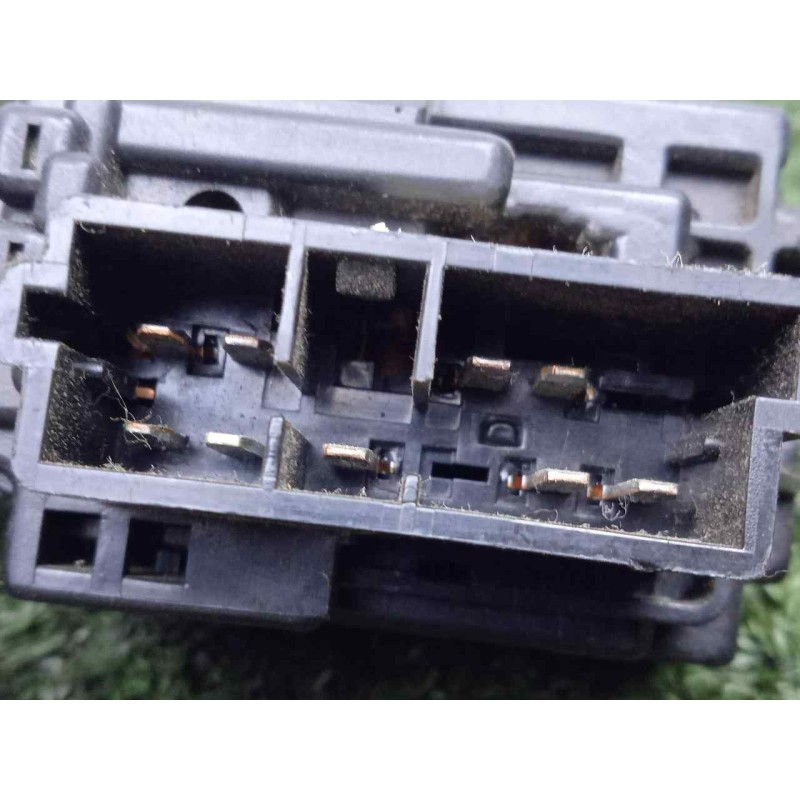 Recambio de mando limpia para peugeot 206 berlina 1.9 diesel referencia OEM IAM 96049597ZL  LIMPIA TRASERO