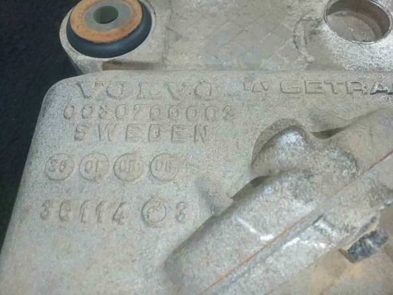 Recambio de diferencial trasero para volvo xc90 2.4 diesel cat referencia OEM IAM P30651884-S458398-0030700003  