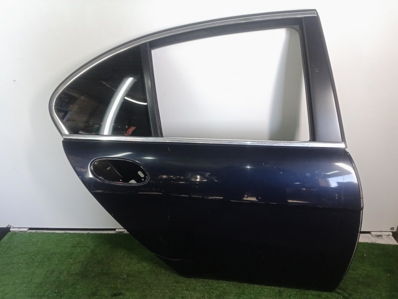 Recambio de puerta trasera derecha para bmw serie 7 (e65/e66) 4.0 v8 cat referencia OEM IAM   