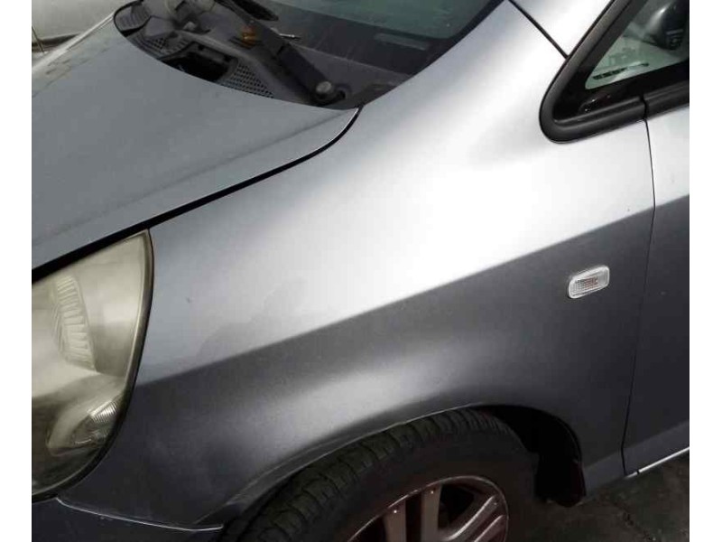 Recambio de aleta delantera izquierda para honda jazz (gd1/5) 1.4 dsi cat referencia OEM IAM  DEFECTUOSA 