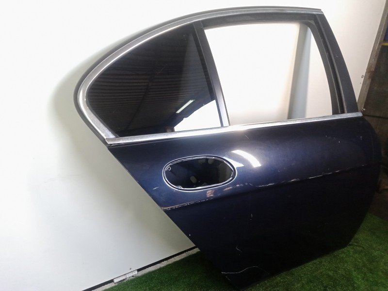 Recambio de puerta trasera derecha para bmw serie 7 (e65/e66) 4.0 v8 cat referencia OEM IAM   