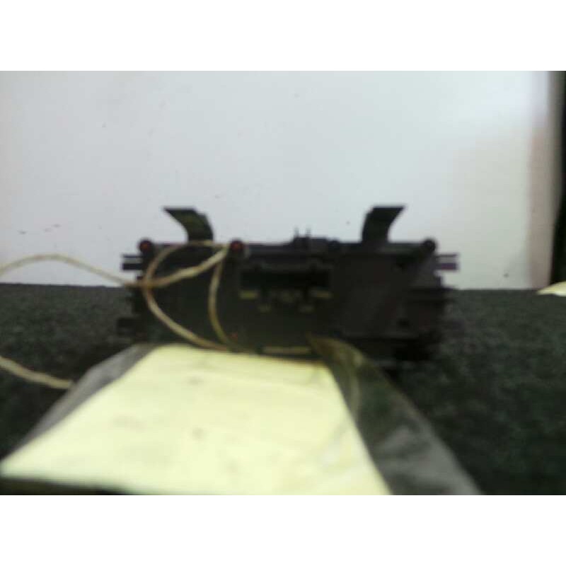 Recambio de warning para renault megane ii classic berlina 1.5 dci diesel referencia OEM IAM   