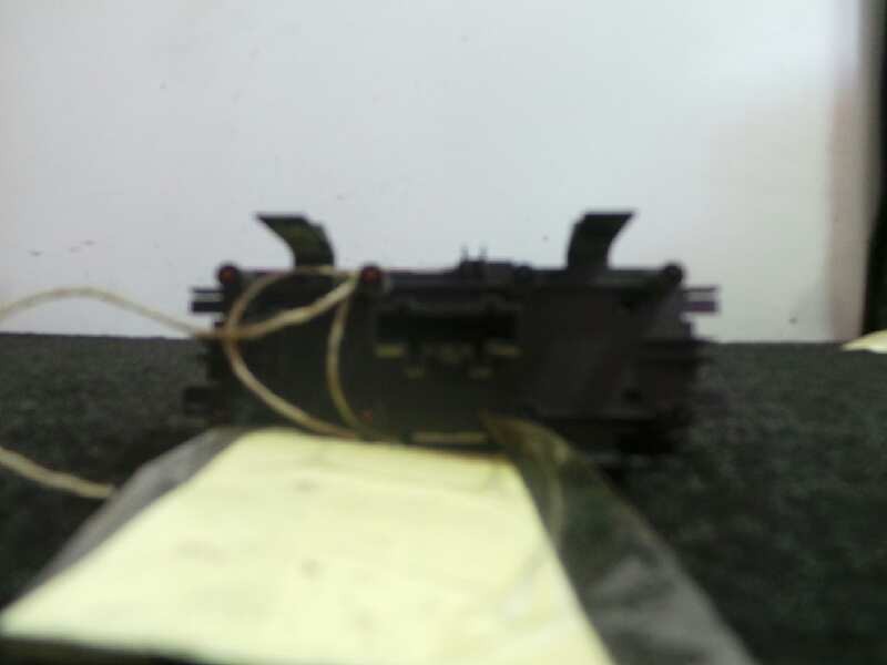 Recambio de warning para renault megane ii classic berlina 1.5 dci diesel referencia OEM IAM   