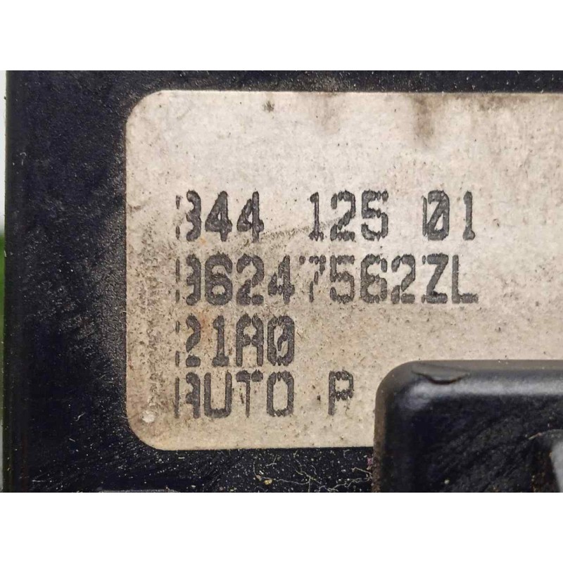 Recambio de mando limpia para citroën xsara break 1.9 diesel referencia OEM IAM 96247562ZL  LIMPIA TRASERO