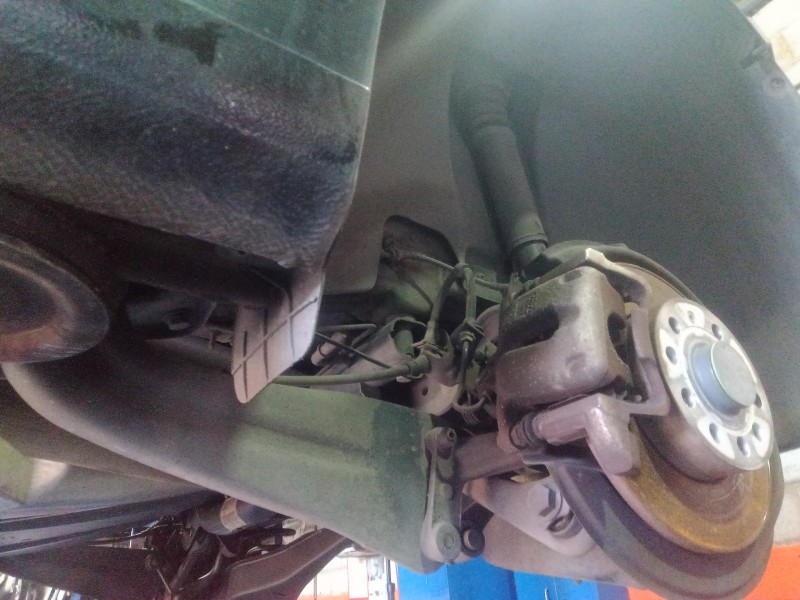 Recambio de puente trasero para volkswagen touran (1t1) 2.0 tdi referencia OEM IAM   