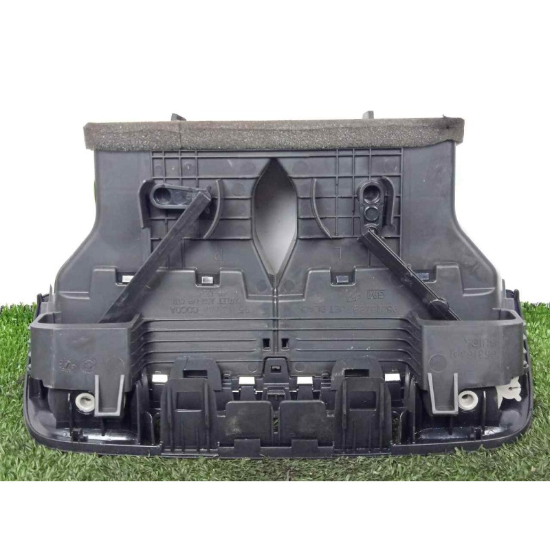 Recambio de aireador delantero central para opel mokka 1.7 16v cdti referencia OEM IAM RE95316389-95316390  