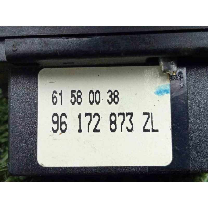 Recambio de mando limpia para citroën xsara break 1.9 diesel referencia OEM IAM 96172873ZL  LIMPIA TRASERO