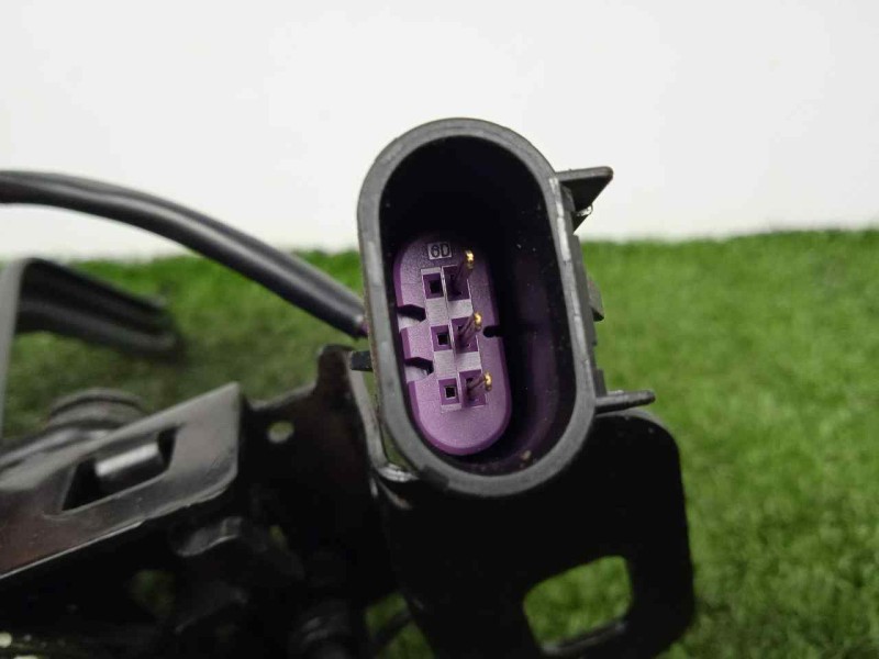 Recambio de cerradura capot para opel mokka 1.7 16v cdti referencia OEM IAM 95182353  