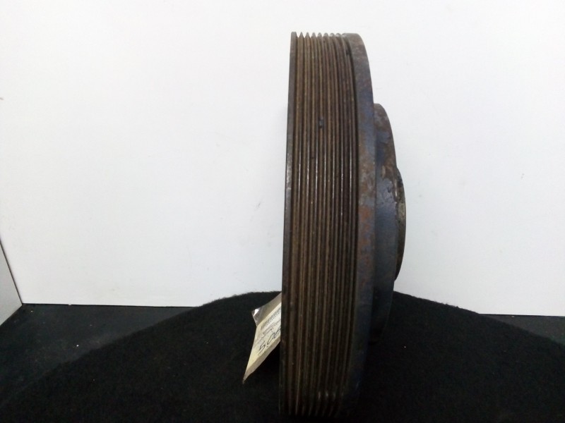 Recambio de polea cigueñal para mercedes-benz atego 815 referencia OEM IAM NOTIENEREFERENCIA 8.CANALES DIAMETRO: 238 MM