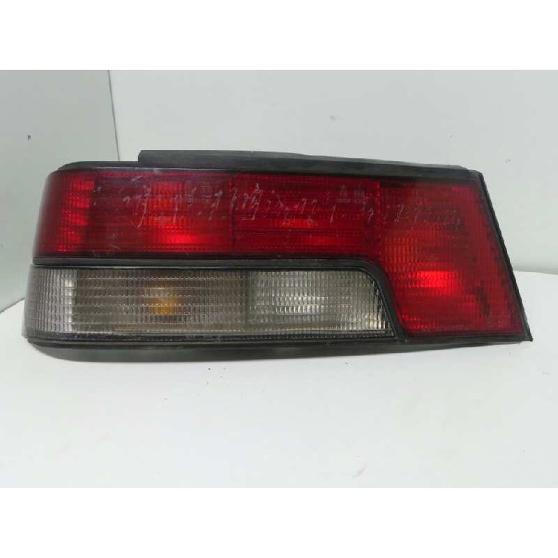 Recambio de piloto trasero izquierdo para peugeot 405 berlina referencia OEM IAM  ROJO/BLANCO 1.SERIE