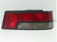 Recambio de piloto trasero derecho para peugeot 405 berlina referencia OEM IAM  1.SERIE ROJO/BLANCO