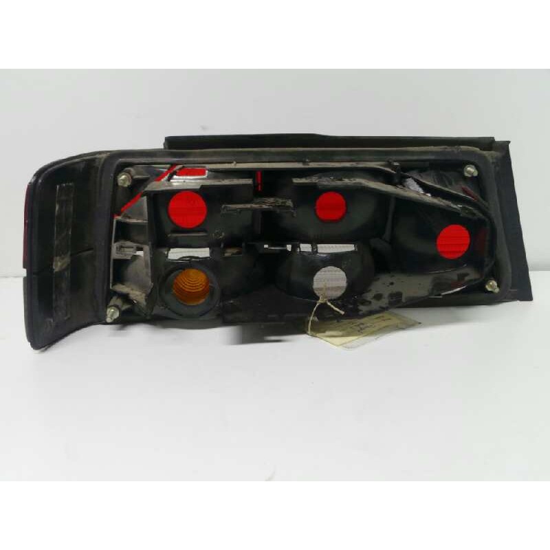 Recambio de piloto trasero derecho para peugeot 405 berlina referencia OEM IAM  1.SERIE ROJO/BLANCO