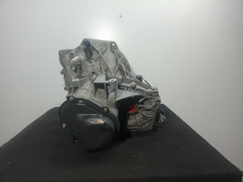 Recambio de caja cambios para ford puma (cce) 1.7 16v cat referencia OEM IAM 97WT7002LH 5.VELOCIDADES MANUAL