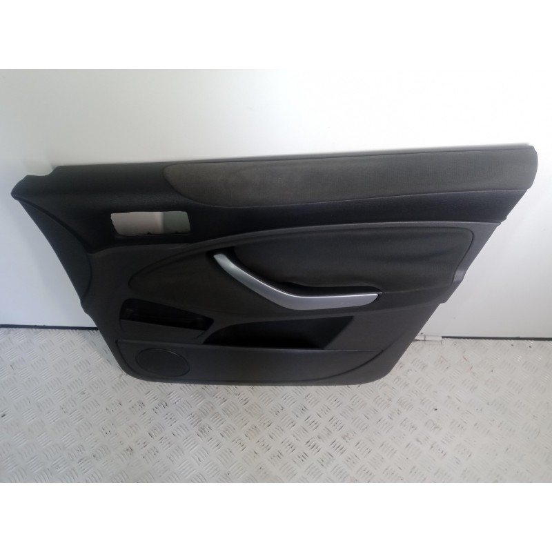 Recambio de guarnecido puerta delantera derecha para ford kuga (cbv) 2.0 tdci cat referencia OEM IAM 7M51R23942A  