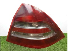 Recambio de piloto trasero derecho para mercedes-benz clase c (w203) berlina 2.2 cdi cat referencia OEM IAM SINREFERENCIA 00-04 
