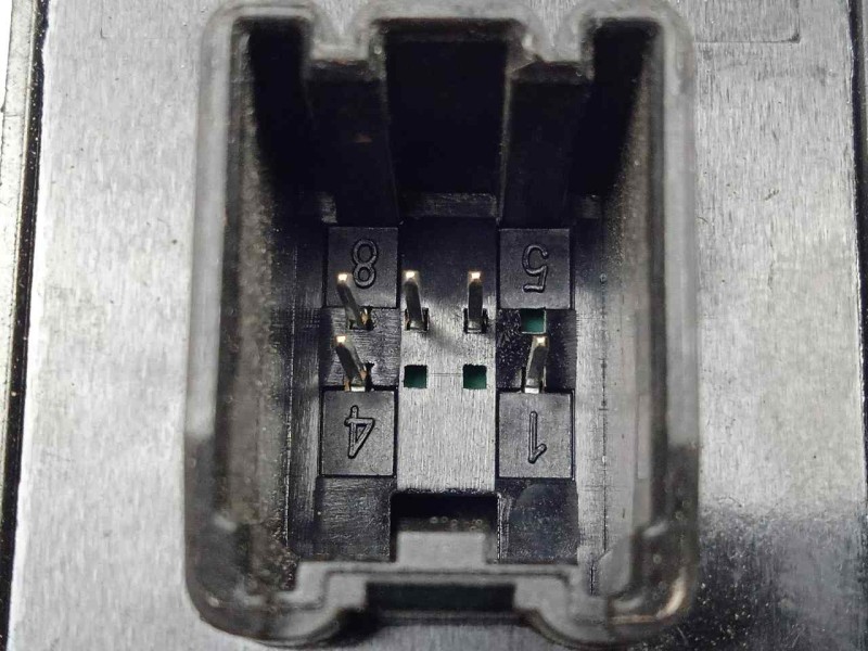 Recambio de mando elevalunas trasero izquierdo para opel mokka 1.7 16v cdti referencia OEM IAM 13301888  