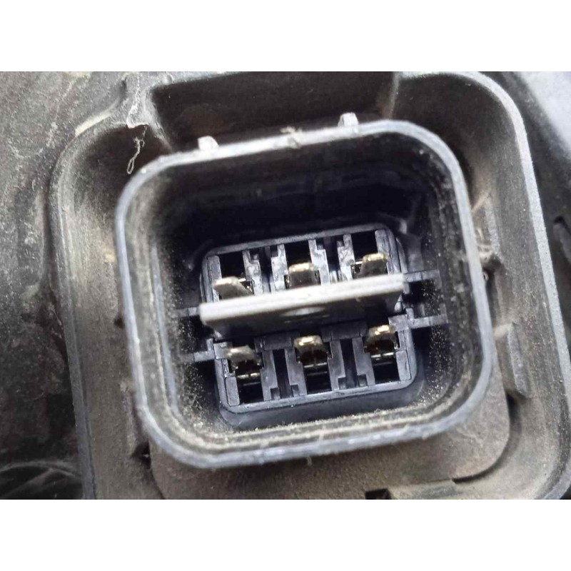Recambio de faro izquierdo para hyundai elantra (xd) 2.0 crdi cat referencia OEM IAM SINREFERENCIA 04-07 AMBAR