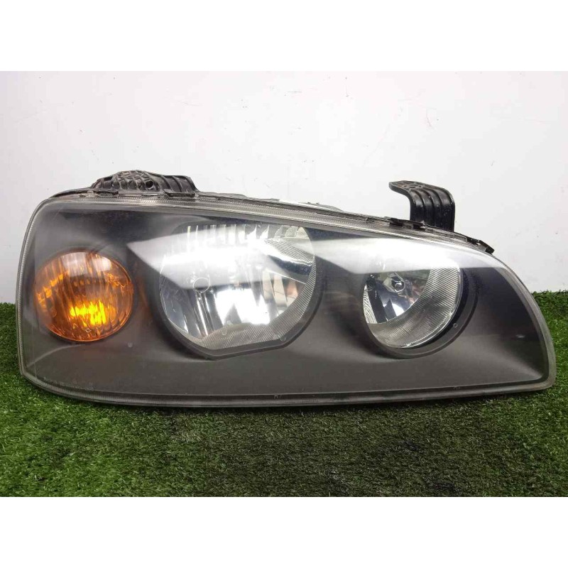 Recambio de faro derecho para hyundai elantra (xd) 2.0 crdi cat referencia OEM IAM SINREFERENCIA 04-07 AMBAR