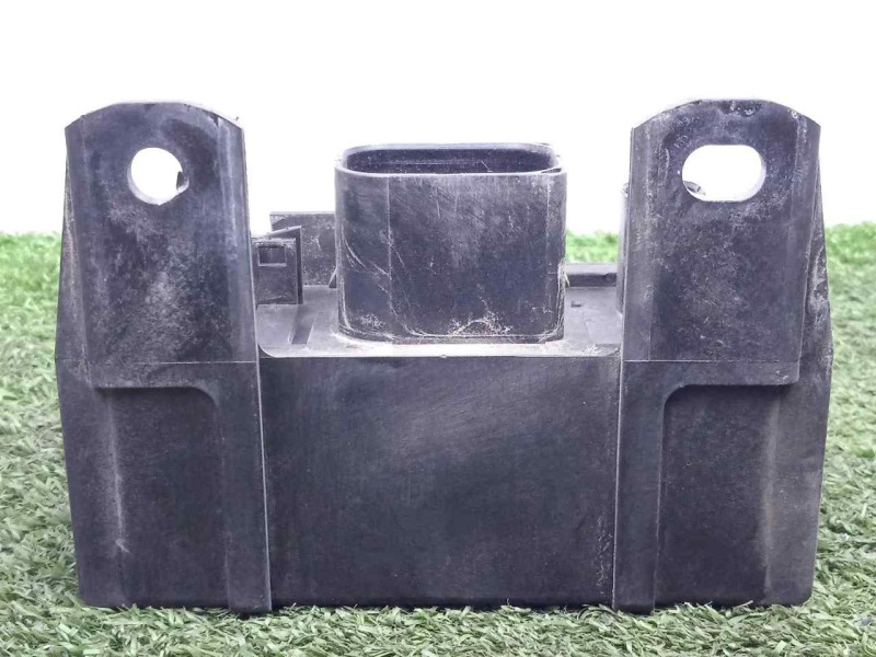 Recambio de caja precalentamiento para mercedes-benz clase c (w203) berlina 2.2 cdi cat referencia OEM IAM SINREFERENCIA  