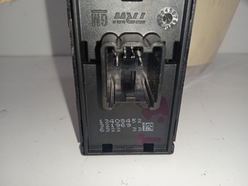 Recambio de mando elevalunas trasero izquierdo para opel astra k lim. 5türig selective referencia OEM IAM 13408452-321969  