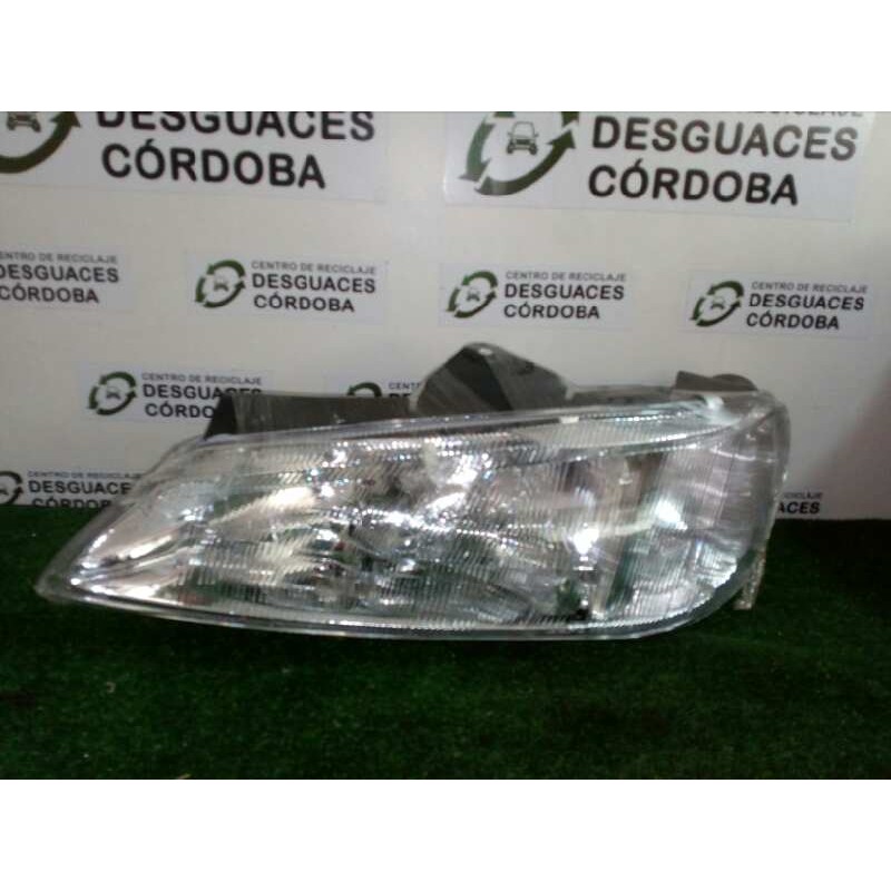 Recambio de faro izquierdo para peugeot 406 berlina (s1/s2) referencia OEM IAM 11543501 95-99 - SIN USO 
