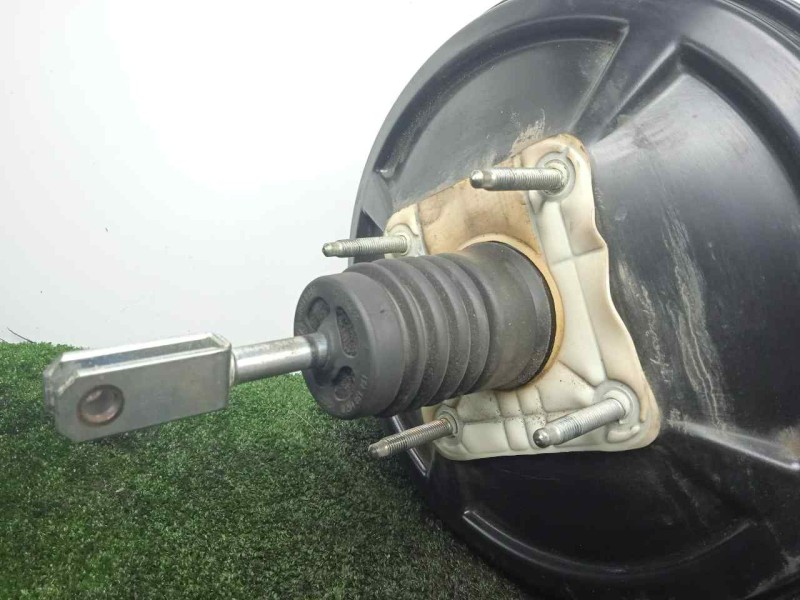 Recambio de servofreno para iveco daily caja cerrada (2006 =>) 3.0 diesel referencia OEM IAM 0204051622-504156555 BOSCH 