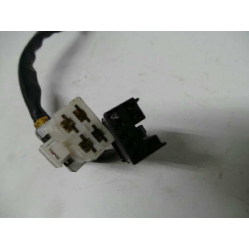 Recambio de mando intermitentes para hyundai coupe (j2) 1.6 16v cat referencia OEM IAM   