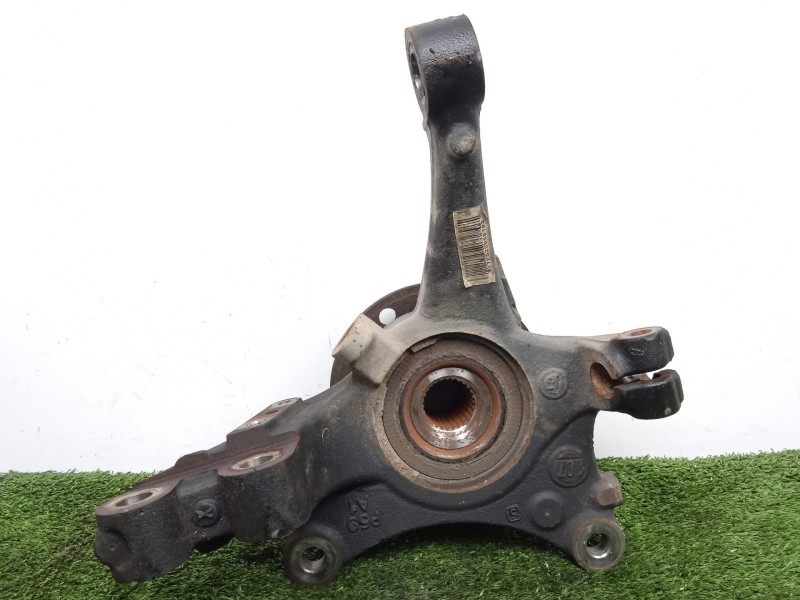 Recambio de mangueta delantera derecha para peugeot 508 2.0 16v hdi fap referencia OEM IAM 3647A9 5X108 