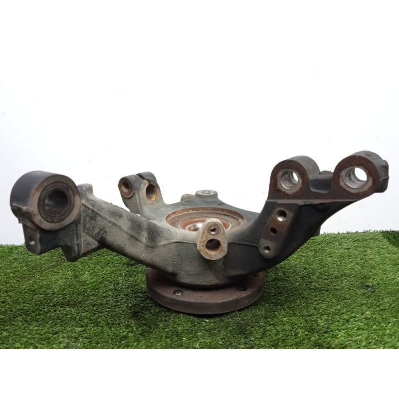 Recambio de mangueta delantera derecha para peugeot 508 2.0 16v hdi fap referencia OEM IAM 3647A9 5X108 