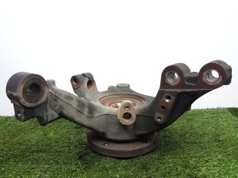 Recambio de mangueta delantera derecha para peugeot 508 2.0 16v hdi fap referencia OEM IAM 3647A9 5X108 