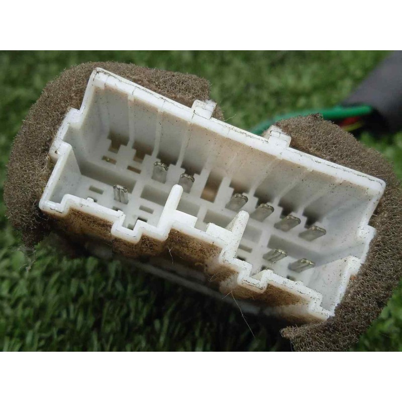 Recambio de mando limpia para ssangyong musso referencia OEM IAM   9.PIN