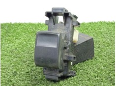 Recambio de mando elevalunas trasero izquierdo para toyota auris 1.4 turbodiesel cat referencia OEM IAM  5.PINES 