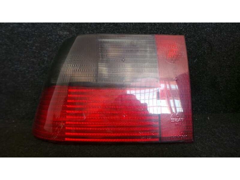 Recambio de piloto trasero izquierdo para seat ibiza (6k) 1.4 referencia OEM IAM  AHUMADO 6K.