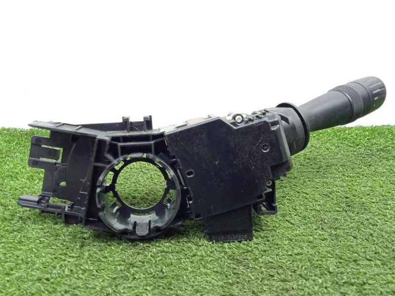 Recambio de mando luces para toyota auris 1.4 turbodiesel cat referencia OEM IAM 8414002730 2.ANTINIEBLAS 