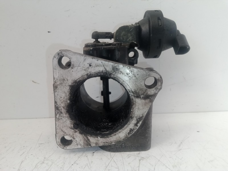 Recambio de caja mariposa para fiat stilo (192) 1.9 jtd cat referencia OEM IAM 46817373  