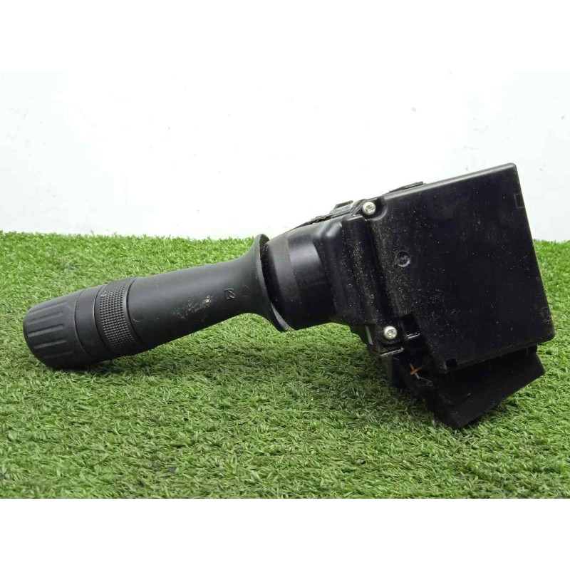 Recambio de mando limpia para toyota auris 1.4 turbodiesel cat referencia OEM IAM 8465202540  