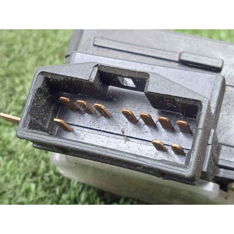 Recambio de mando limpia para hyundai accent (lc) 1.5 crdi cat referencia OEM IAM 0319LHD  10.PIN