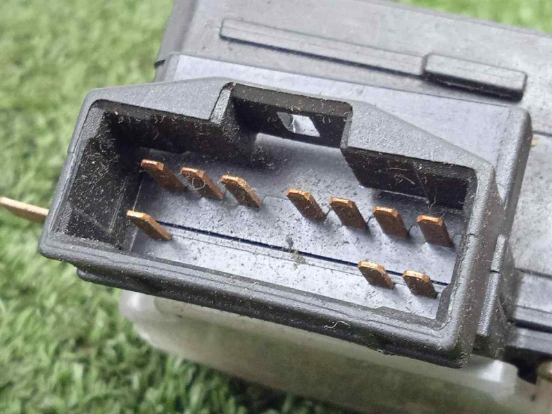 Recambio de mando limpia para hyundai accent (lc) 1.5 crdi cat referencia OEM IAM 0319LHD  10.PIN